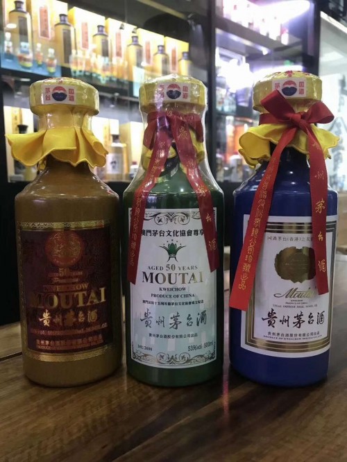 沈陽珍品茅臺(tái)酒回收價(jià)格最近回收價(jià)值多少較時(shí)報(bào)價(jià)