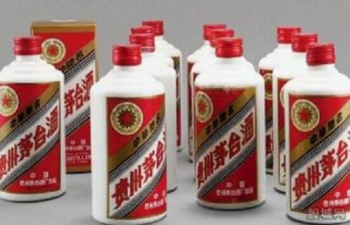 新聞:石家莊回收北海艦隊(duì)茅臺(tái)酒√回收2011年茅臺(tái)酒